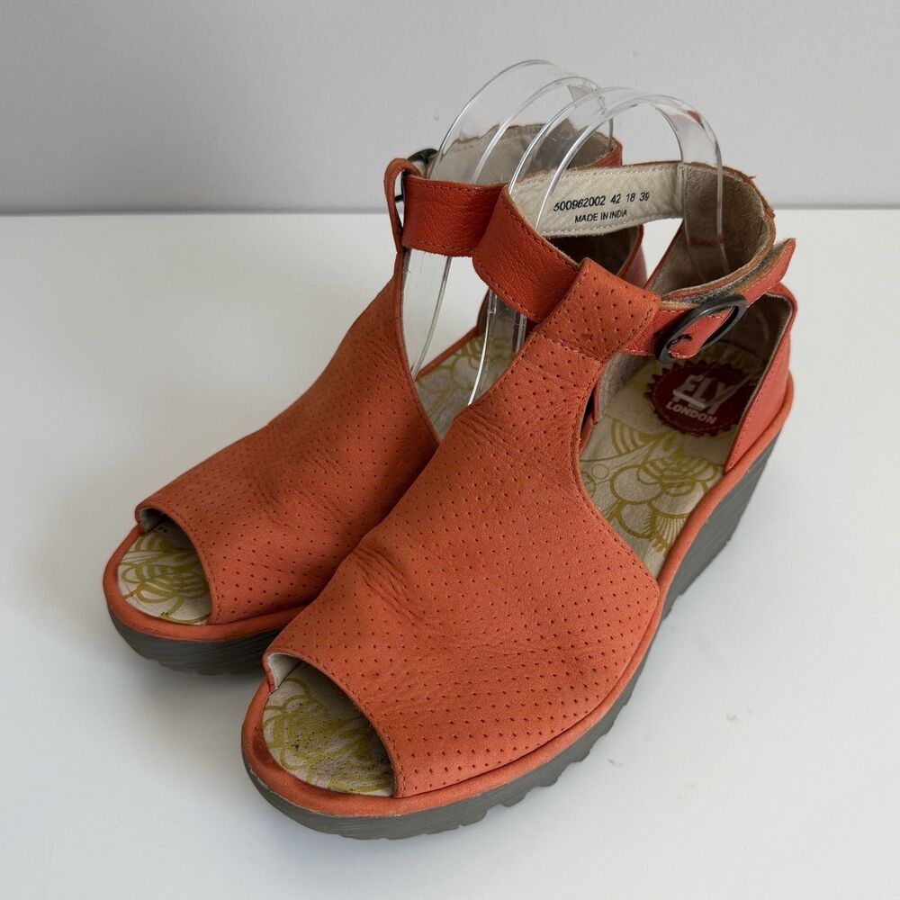 FLY London Orange Leather Strappy Wedge Sandals Buckle Ankle Strap US 8.5